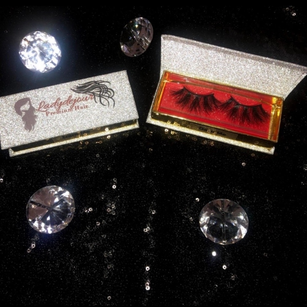Lashes “Dare Me”